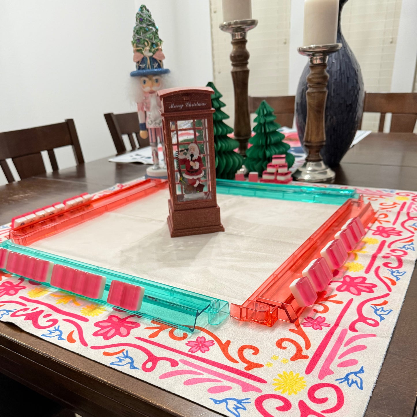 Christmas Mahjong Rack and Pusher Set Red & Green