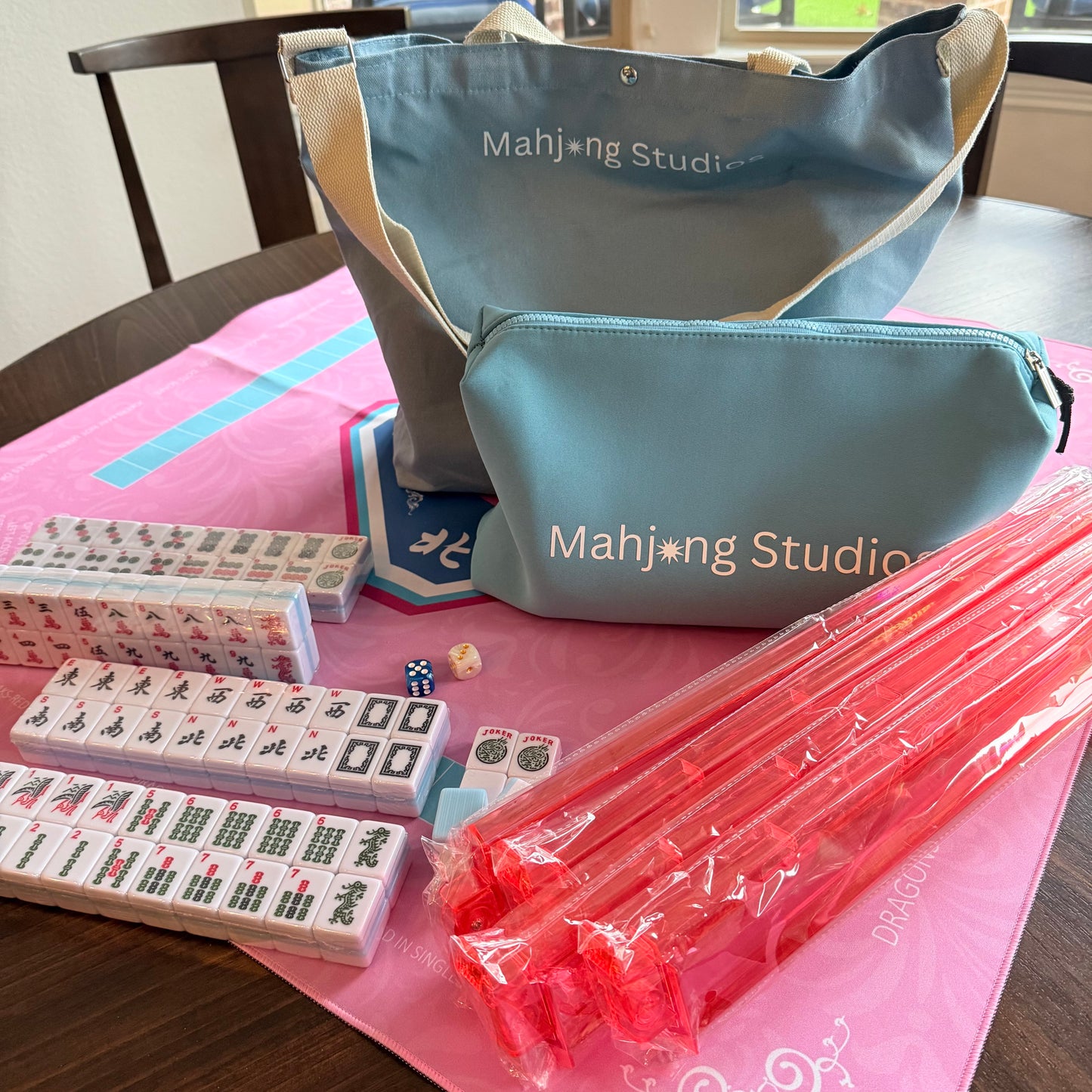 All In One - Mahjong Bundle - American Mahjong Set 166 Tiles - Blue & Tan Bag Pink Mat